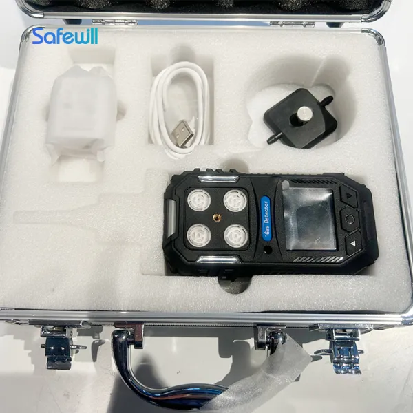 Portable 4-in-1 Gas Detector Plus